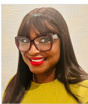 Funmi Headshot