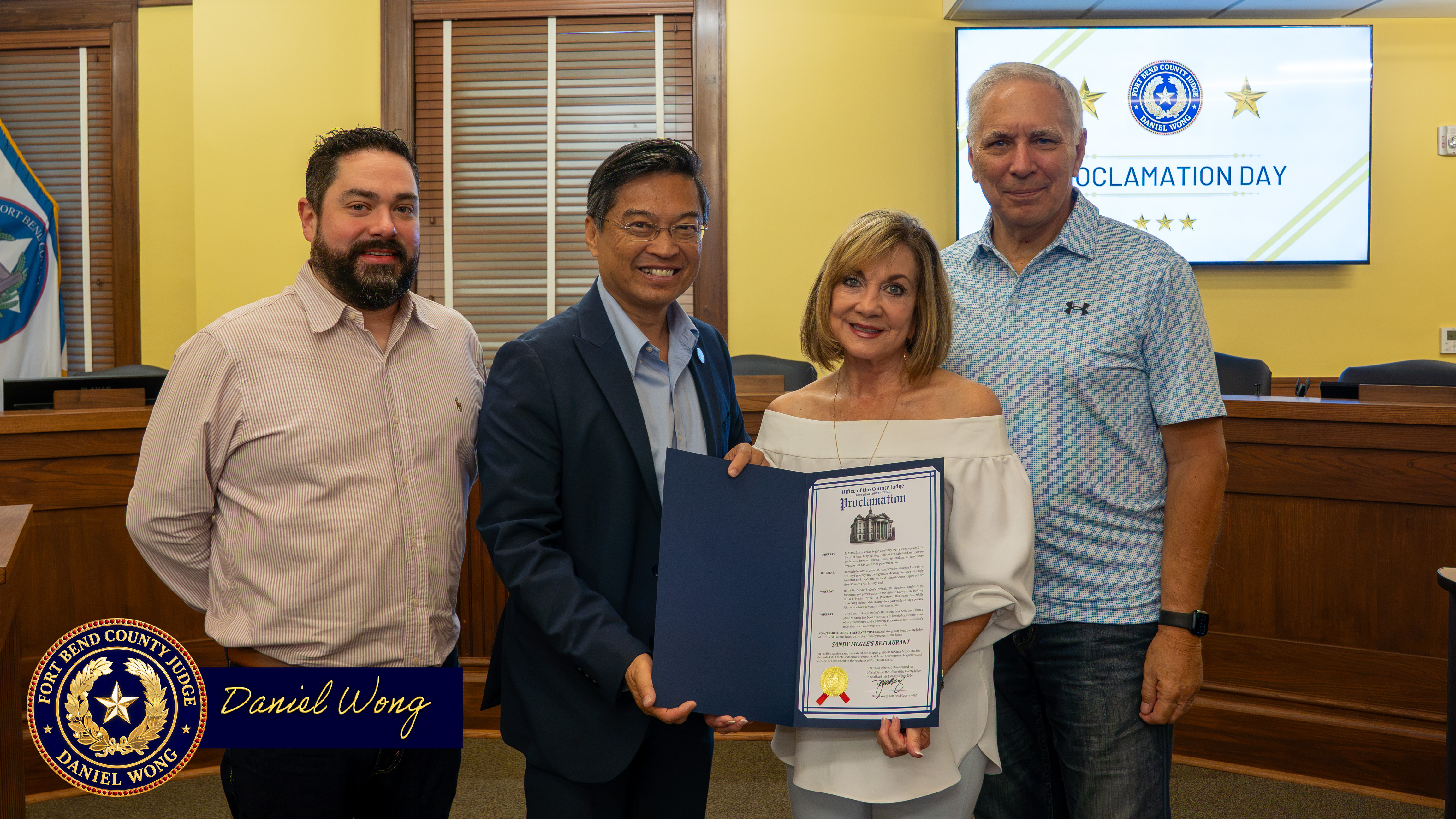 Judge Dainel Wong taking group photo with Sandy Mcgee