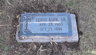 Kirk Grave | FB-C154