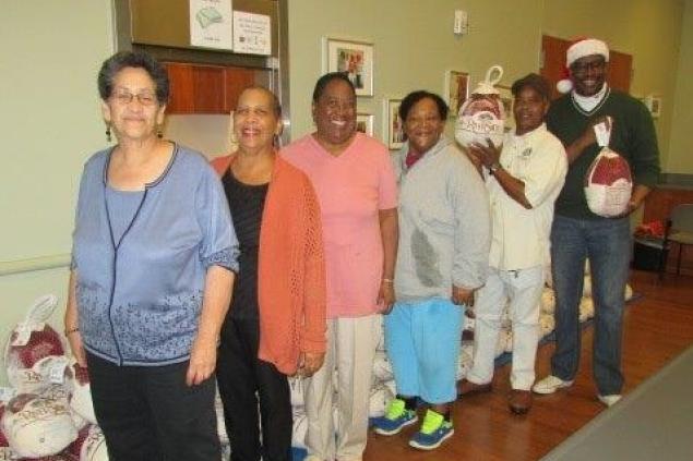 Larry Green, Pinnacle Staff and Volunteers at Turkey Distribution